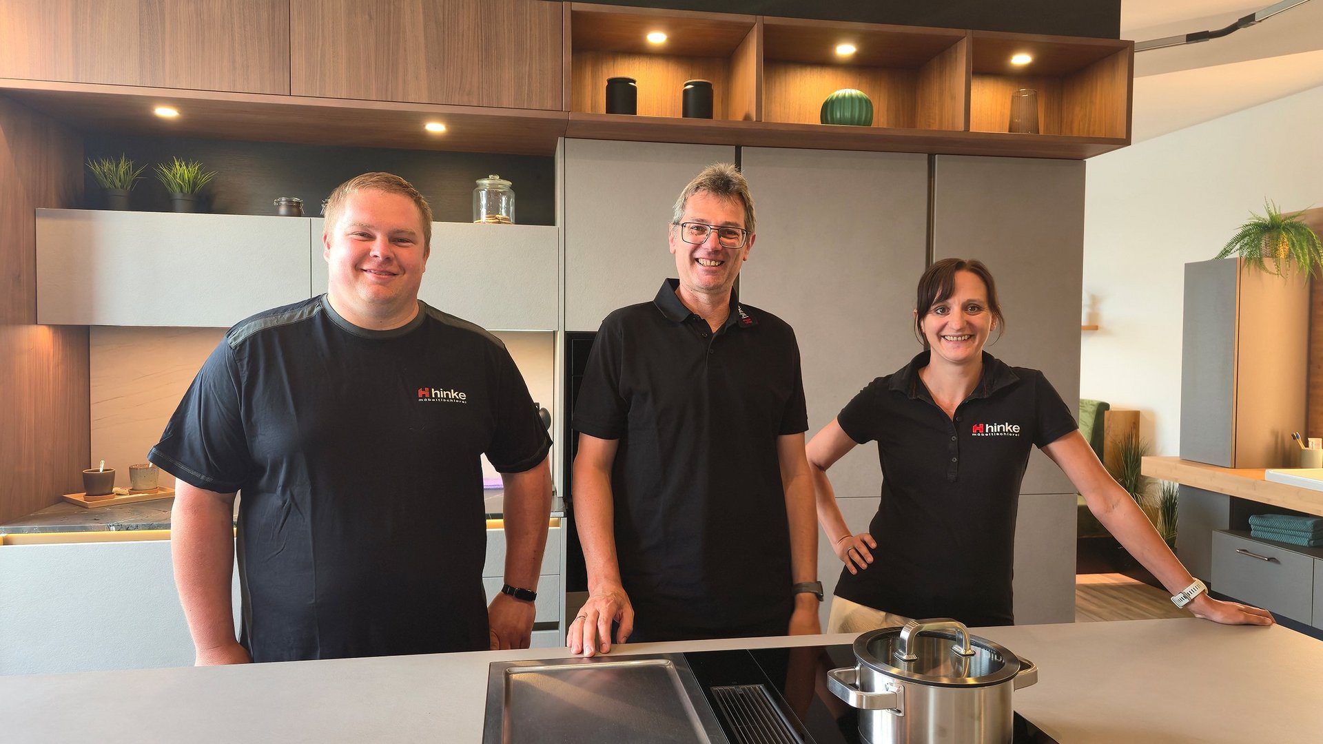 ewe Exklusiv Partner | Hinke GmbH | Team ewe Exklusiv Partner | Hinke GmbH | Team