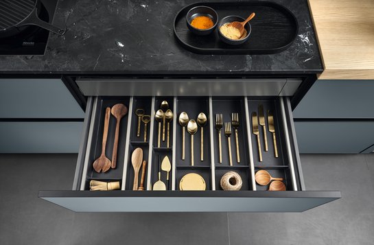 Besteckeinsatz für Küchenschublade