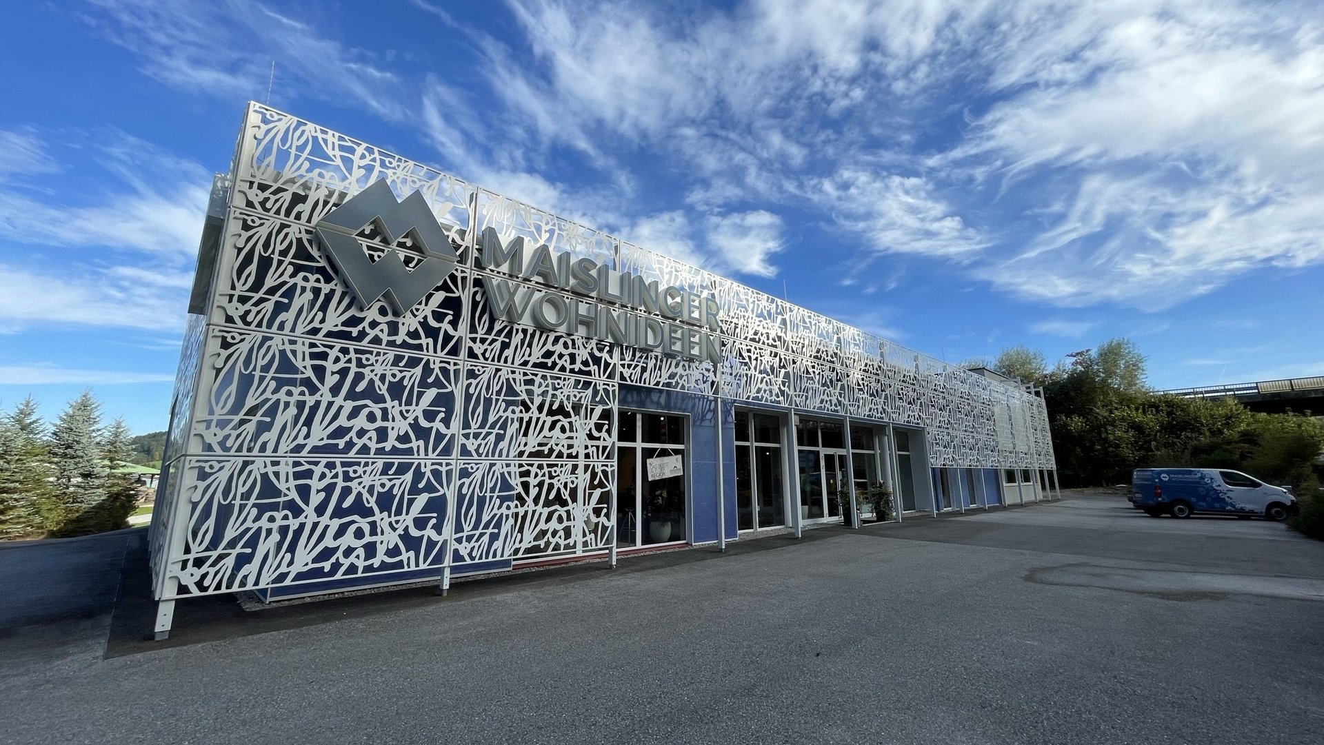 ewe Flagship Partner Maislinger Einrichtungshaus & Küchenzentrum | Gebäude ewe Flagship Partner Maislinger Einrichtungshaus & Küchenzentrum | Gebäude