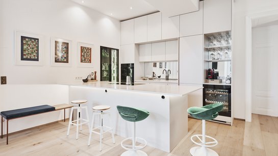 Hochwertige Materialien und durchdachte Funktionen – eine Küche mit Stil.